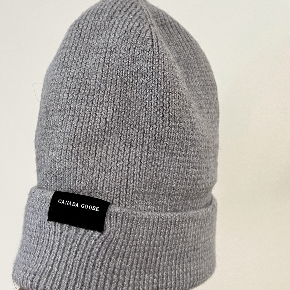 CANADA GOOSE BEANIE